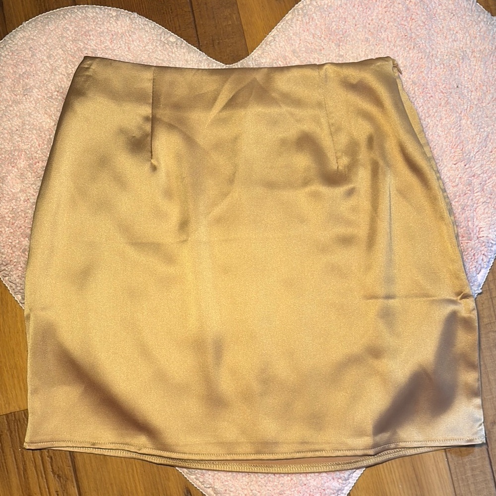Chic Gold Satin Skirt